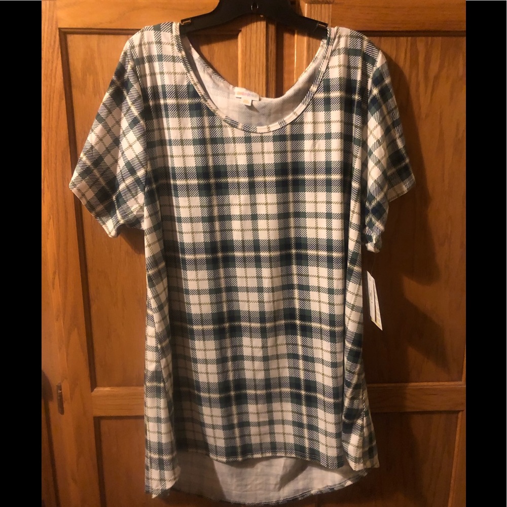 Lularoe Classic Tee